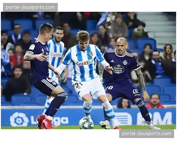 塞维利亚1-1战平皇家社会，两队距离欧战区仍有四分差距